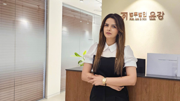 Feyza Nur Arifoğlu 사무장